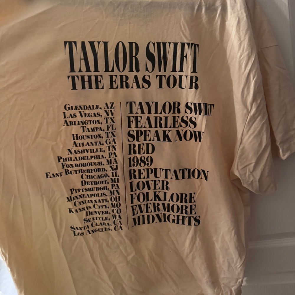 Taylor Swift | The Eras Tour US Dates Beige T-Shirt - Picture 6 of 7